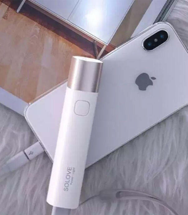 چراغ قوه و پاوربانک اضطراری شیائومی مدل SOLOVE X3s