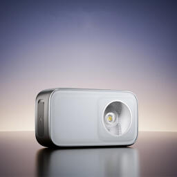 میجیا چراغ قابل‌حمل فضای باز خود را با نام چراغ چندکاره شیائومی مدل Mijia Outdoor Multi-Function Light به‌صورت رسمی معرفی کرد