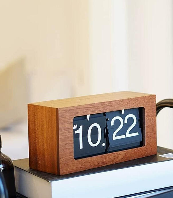 ساعت رومیزی مدل Wooden Box Flip Clock F010