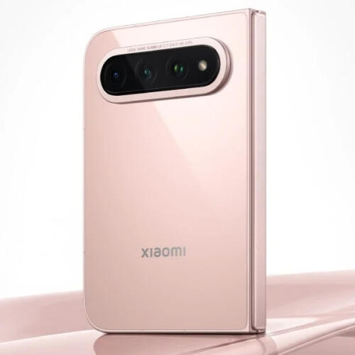 گوشی تاشو شیائومی با نام  Xiaomi 18 Fold همراه با طراحی میانی، تراشه XRING O3 و باتری 6000 میلی‌آمپرساعتی معرفی شد.