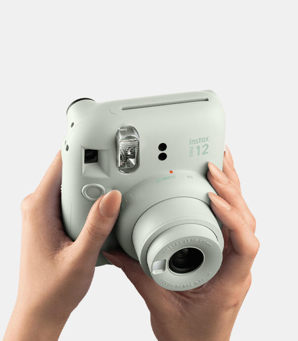 دوربین عکاسی چاپ سریع فوجی فیلم Instax Mini 12